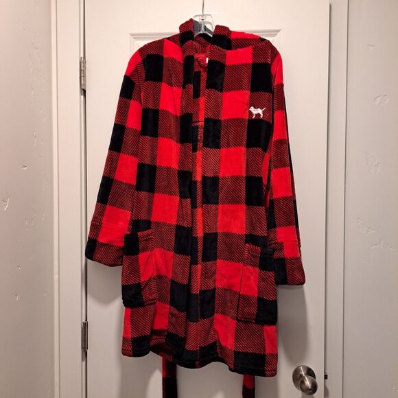Victoria Secret Pink Robe XS Plush Plaid Sequin Dog Logo Hooded Pockets Belt Red - Picture 2 of 6